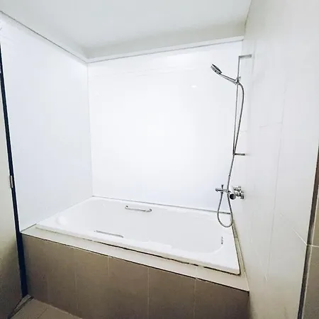 Connected Train 3 Bedrooms - Above Klgateway Mall 14 Kuala Lumpur Exterior photo
